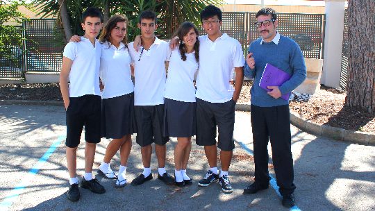 Vuelta a la escuela: presentación de la clase y orgía de bienvenida